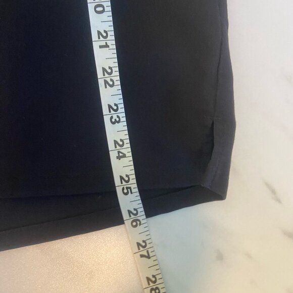 FIGS - MEN'S XXL -BLACK SHORT SLEEVE V NECK TECHNICAL LEON SCRUB TOP W/ POCKET - Picture 8 of 8